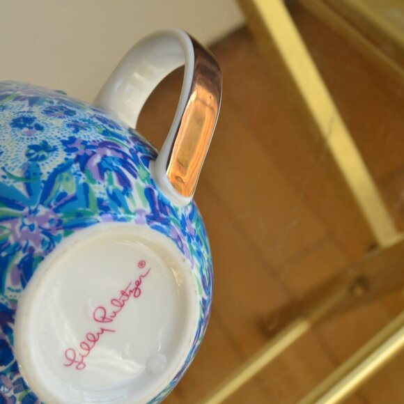 LILY PULITZER Hidden Lion / Floral 14 oz. Ceramic Mug "High Manetenance" Pattern - Picture 8 of 8